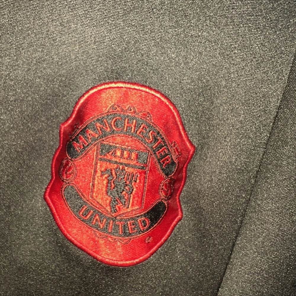 Nike Black and Red Sportswear